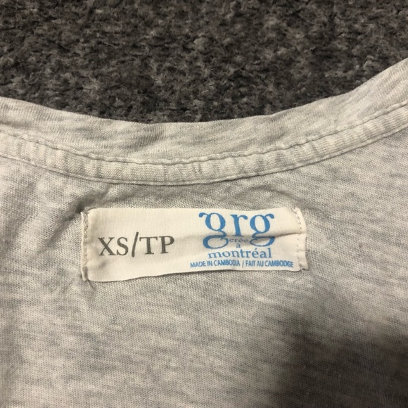 Garage XS Grey v-neck t-shirt. - Picture 2 of 2